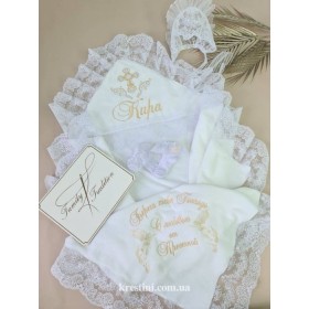 Крыжма для девочки "Кира" + чепчик + носочки